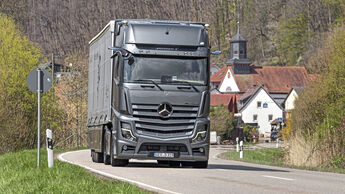 freightliner, cascadia, actros, edition 2