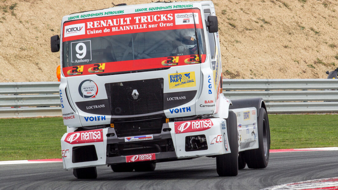 Europart unterstützt Team 14 und René Reinert