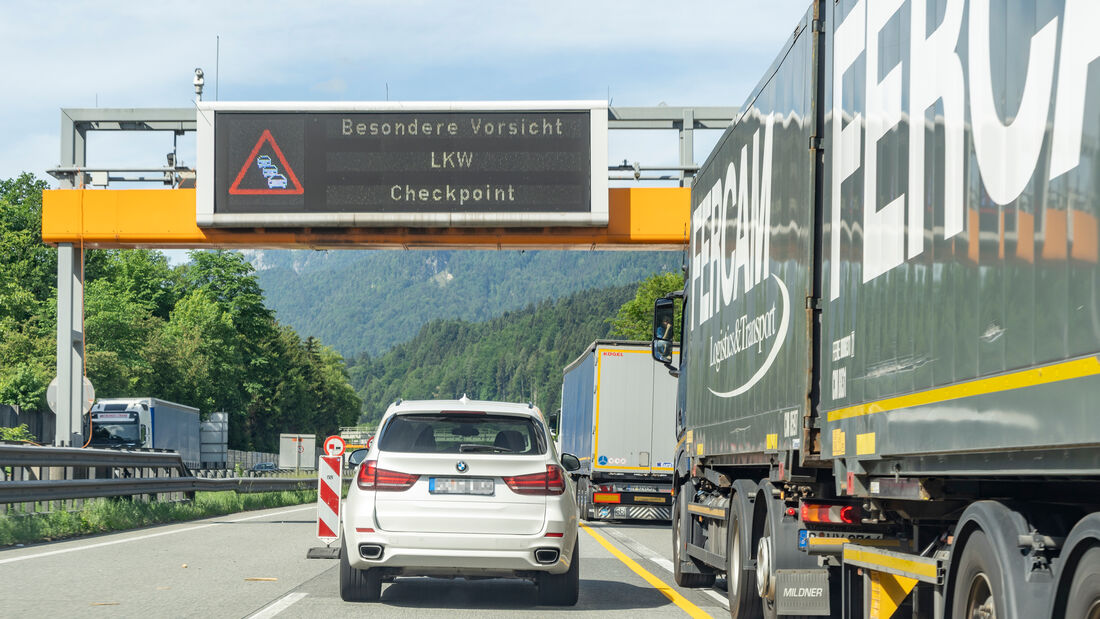 Lkw-Transit im Voraus buchen