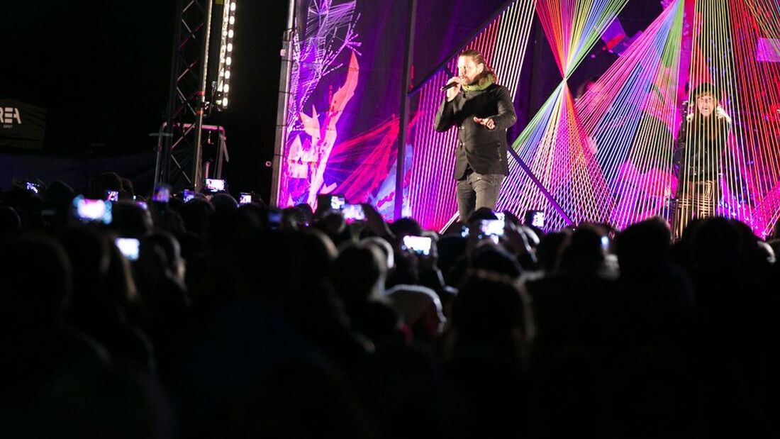 Rea Garvey bei Spedition Michel in Würzburg