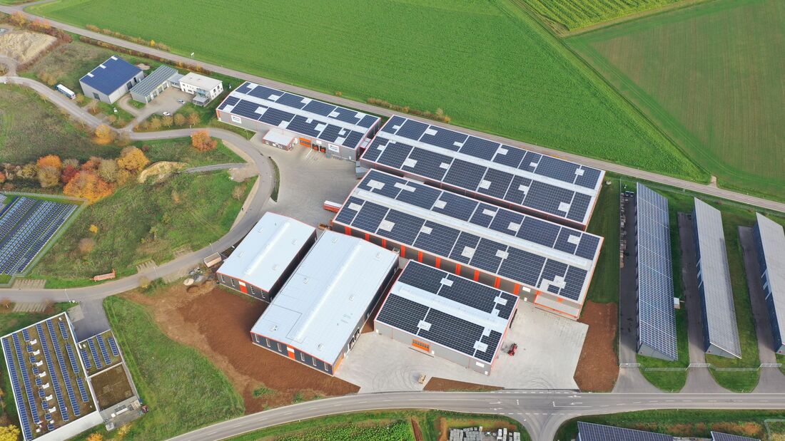 Lagerlogistik trifft Solarpark