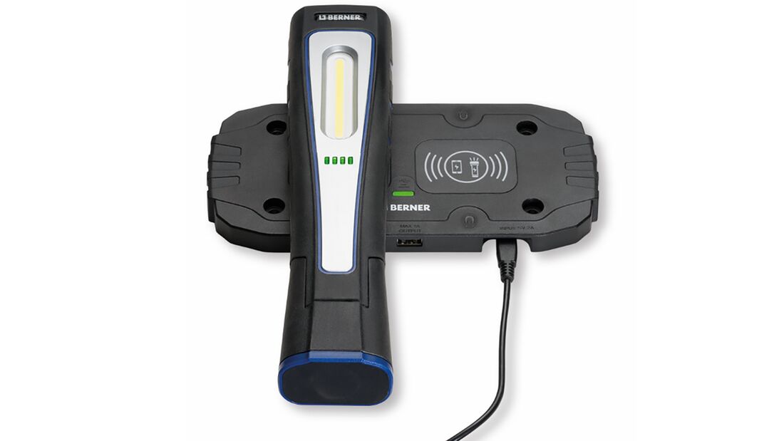 Handlampen kabellos laden