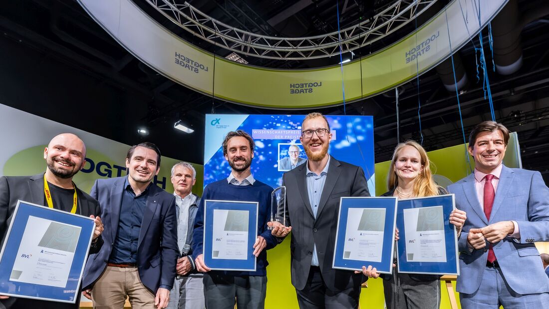 Lang gewinnt mit KI-Lösung