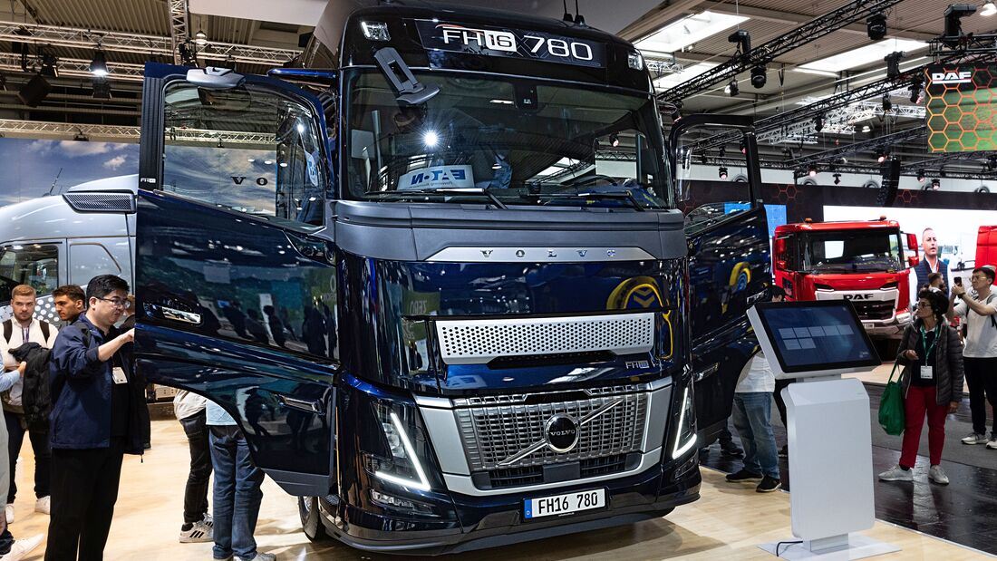 Volvo Trucks Showcases Diverse Range at IAA Transportation 2024