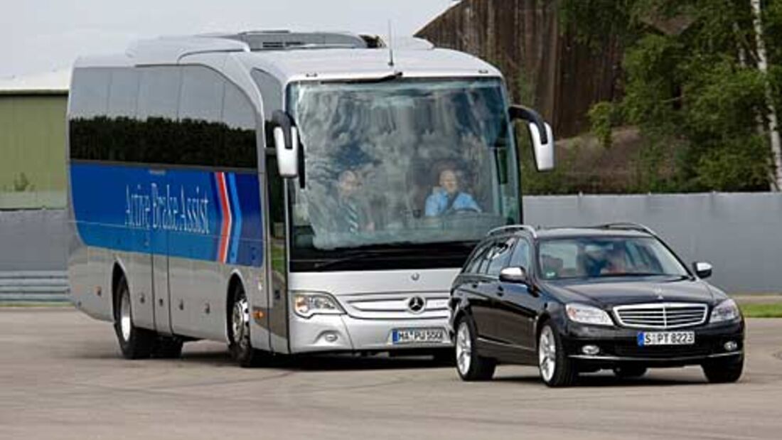 Travego mit Notbremsassistent