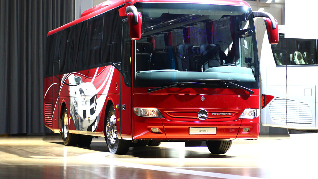Mercedes präsentiert den Tourismo K