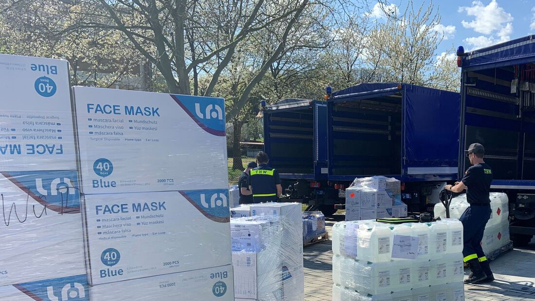 THW stellt Logistikzentren bereit