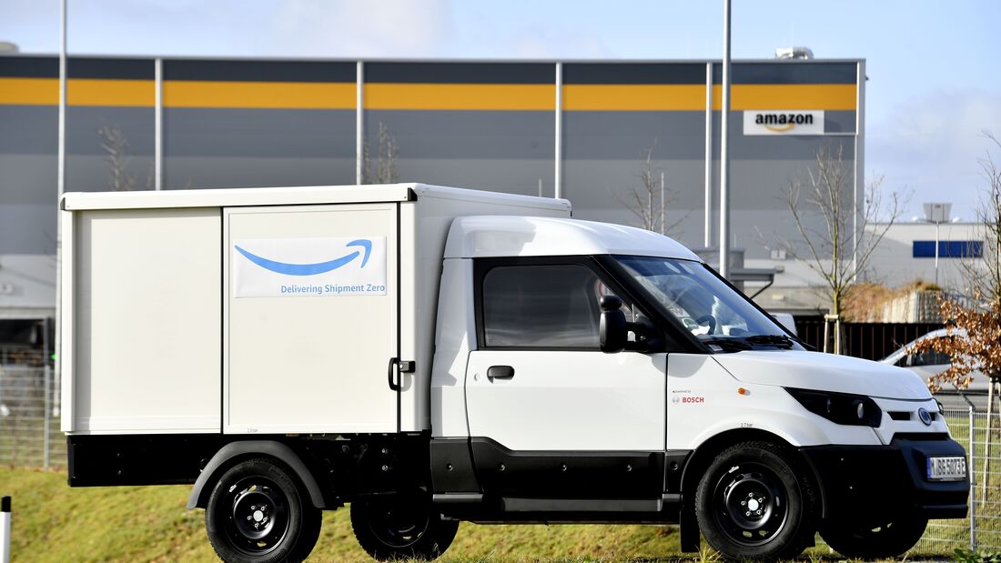 Elektrofahrzeuge von Daimler und Streetscooter