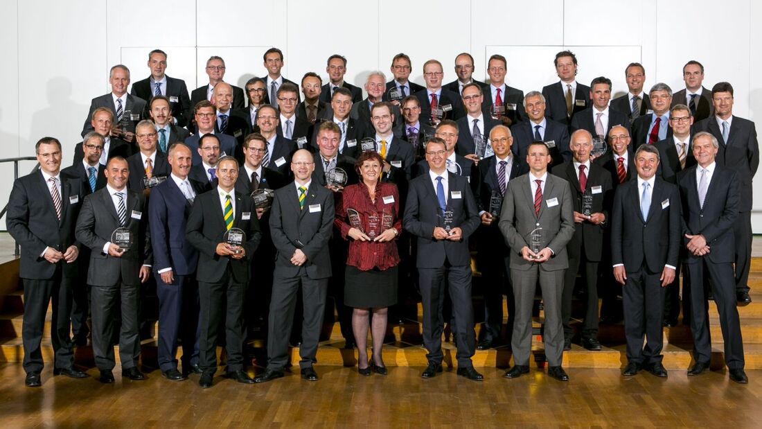 Mercedes gewinnt fünf Titel