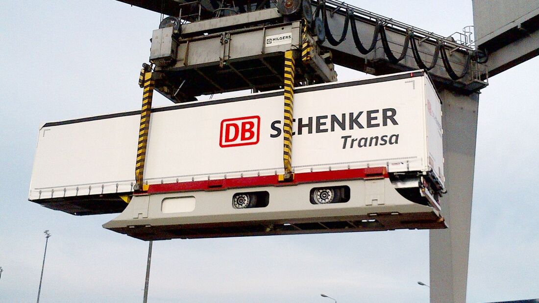 DB Cargo baut Logistik-Know-how aus