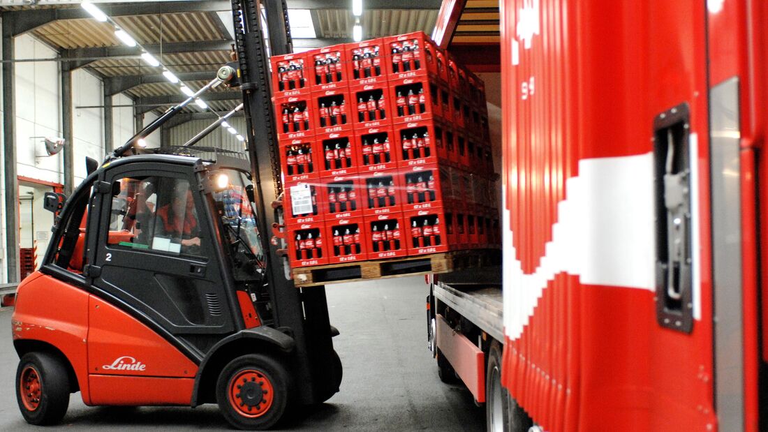 Coca-Cola schließt Logistikstandorte