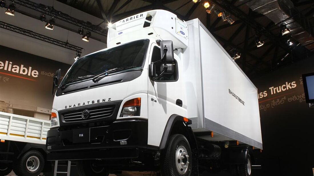 Daimler startet Produktion mittelschwerer Lkw