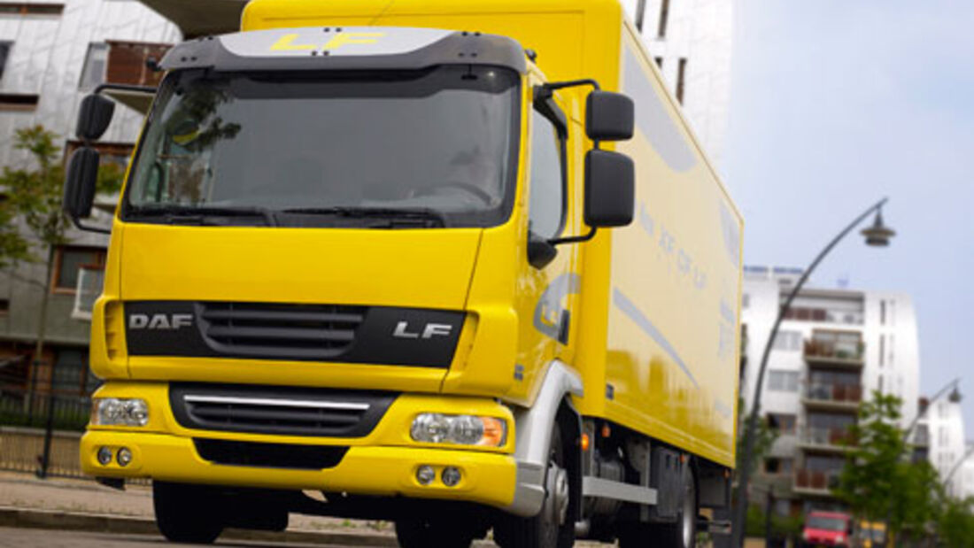 DAF LF-Baureihe mit Vierzylindermotor jetzt serienmäßig in EEV-Ausführung