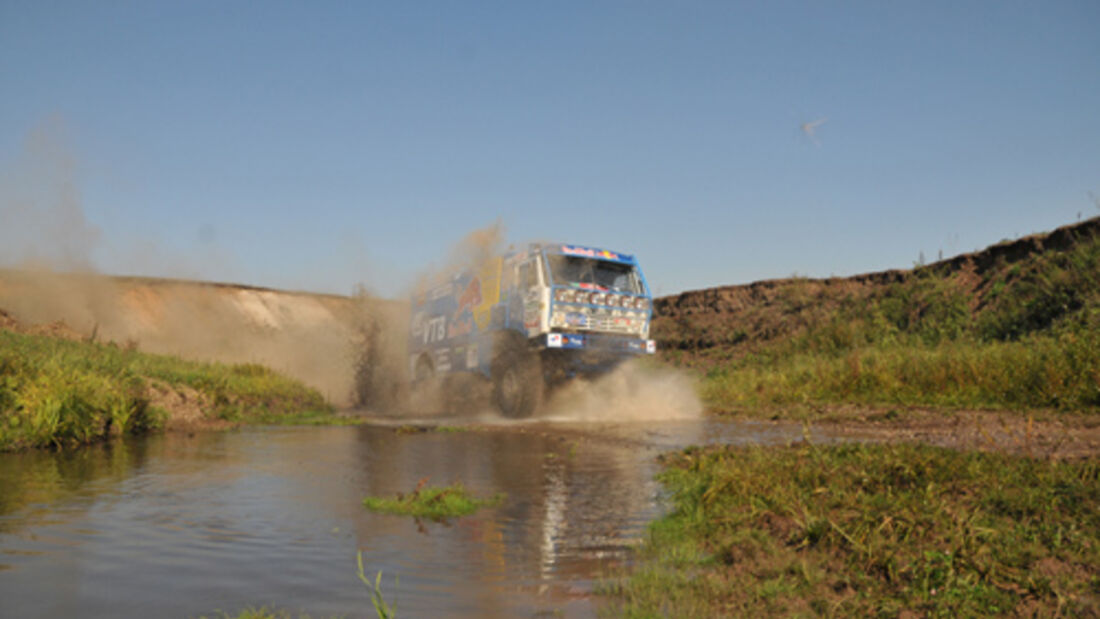 Silk Way Rallye gestartet