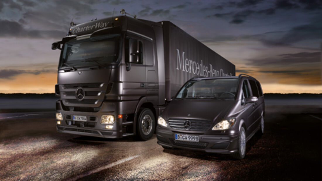 Zwei neue Highlights im CharterWay Mietfuhrpark: Actros und Viano in Carbon-Optik
