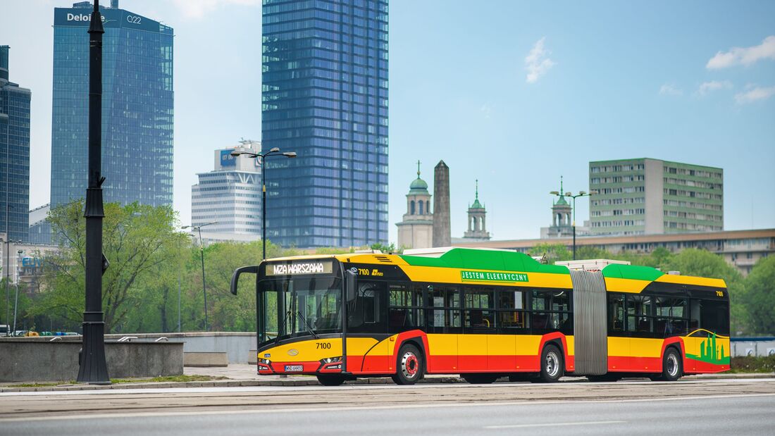 130 E-Gelenkbusse für Warschau