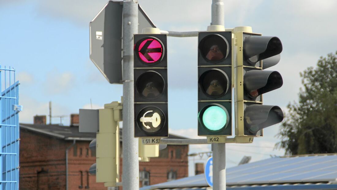 Verkehrsforum installiert Ampel im Netz