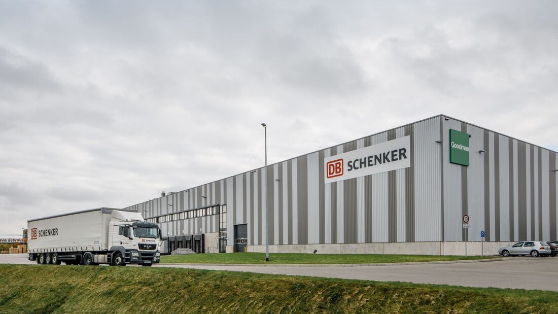 DB Schenker eröffnet neues Logistik-Hub