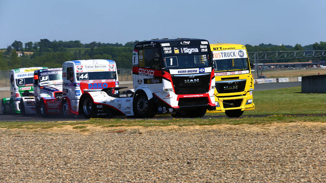 Truck Race und Savoir-vivre