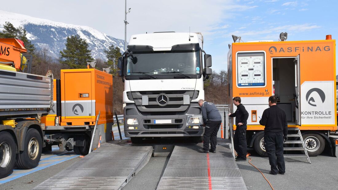 Tirol wegen Eingriffen in Lkw-Verkehr in der Kritik