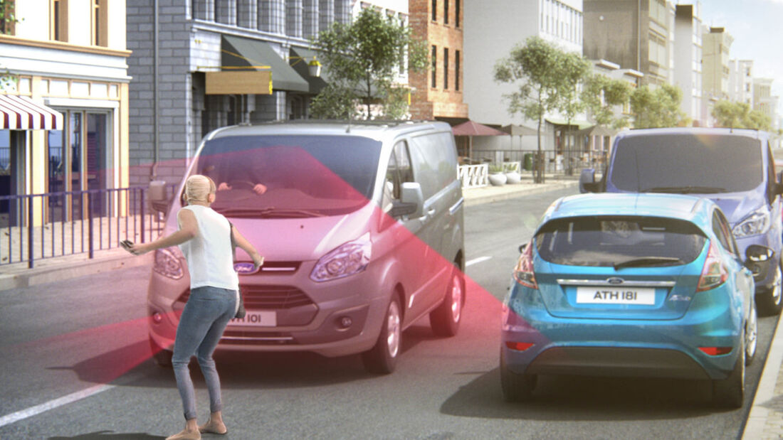 Ford Transit und Custom bremsen automatisch