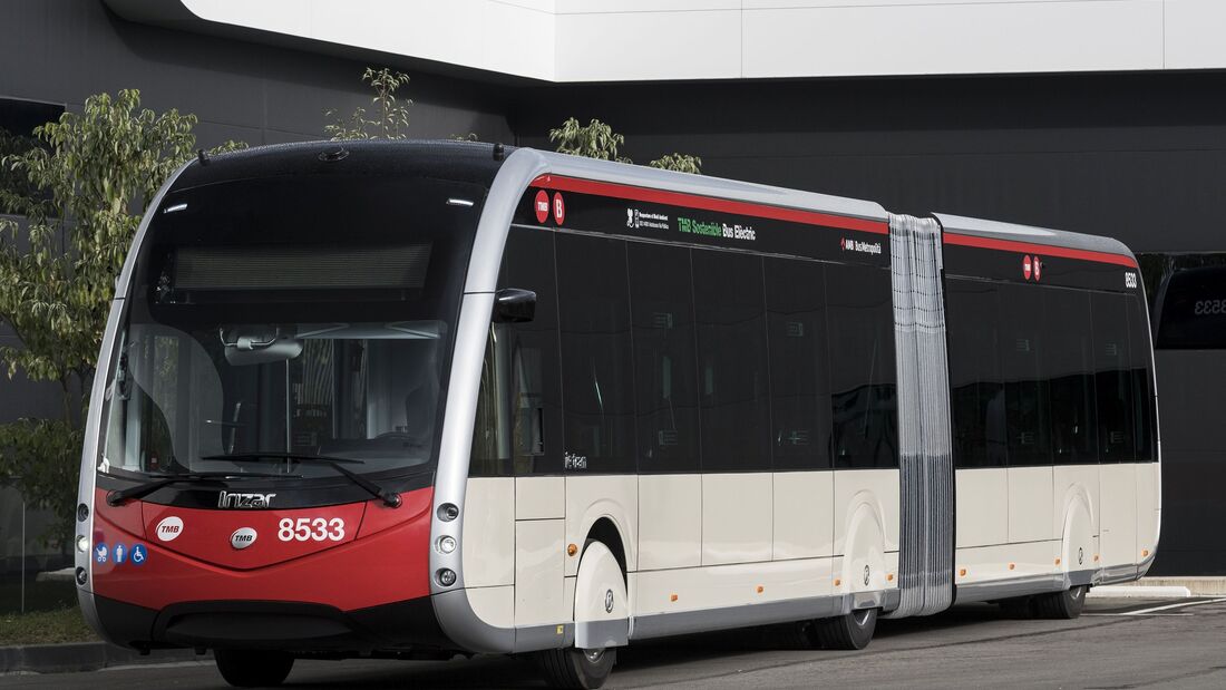 Irizar übergibt erste Fahrzeuge