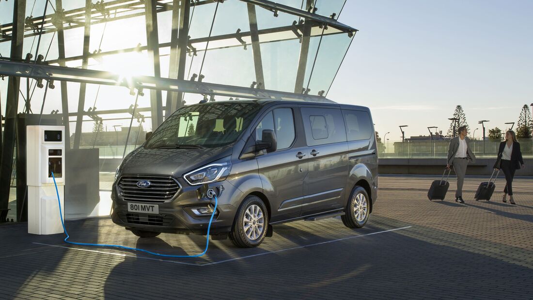 Transporter mit Stecker