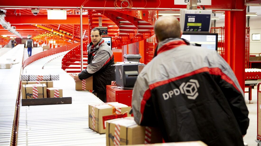 DPD übernimmt DPD Systemlogistik