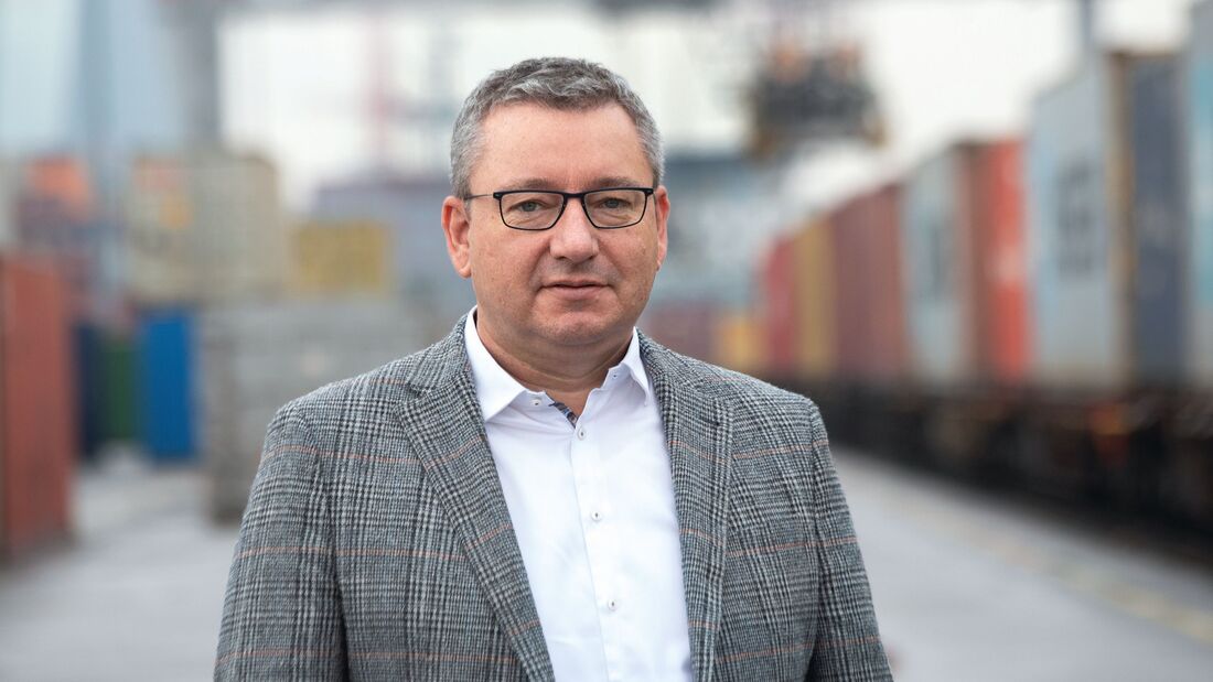 Kombiverkehr verliert Geschäftsführer
