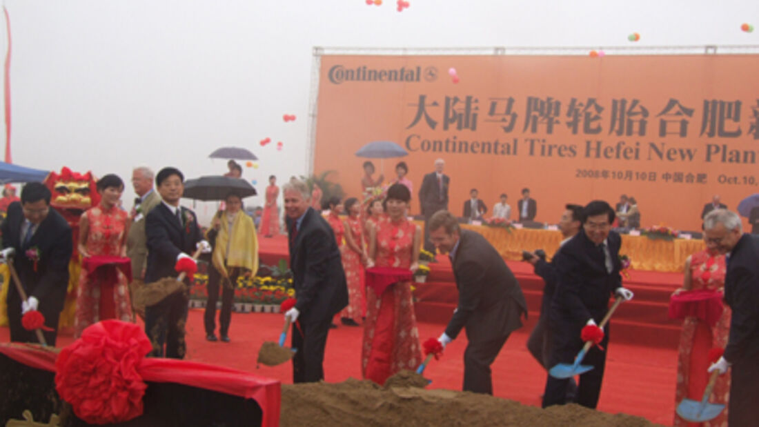 Erster Spatenstich für neues Reifenwerk in Hefei, China
