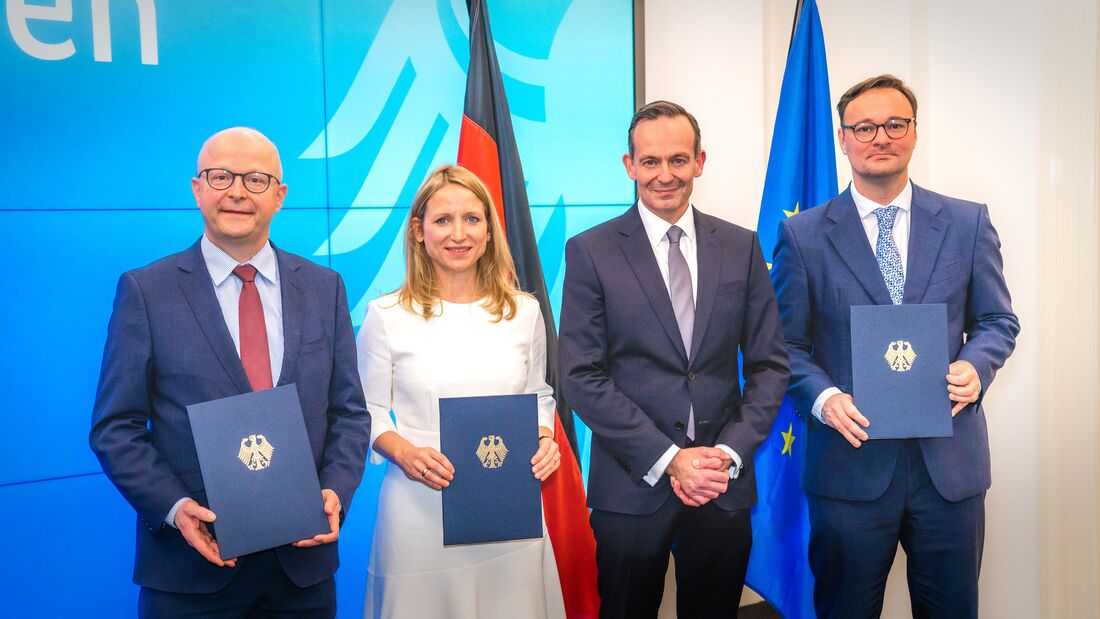 Koordinator und Beauftragte für Schiene, Logistik und Ladesäuleninfrastruktur