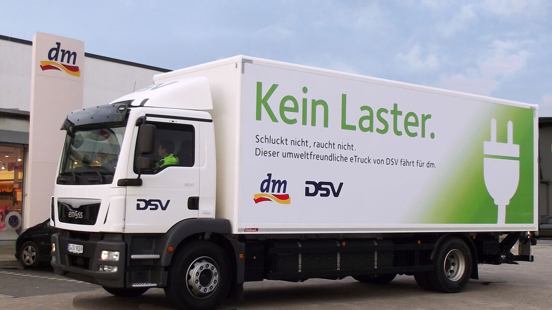 DSV und dm setzen E-Lkw ein