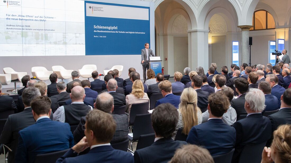 Schienenkonferenz des BMVI
