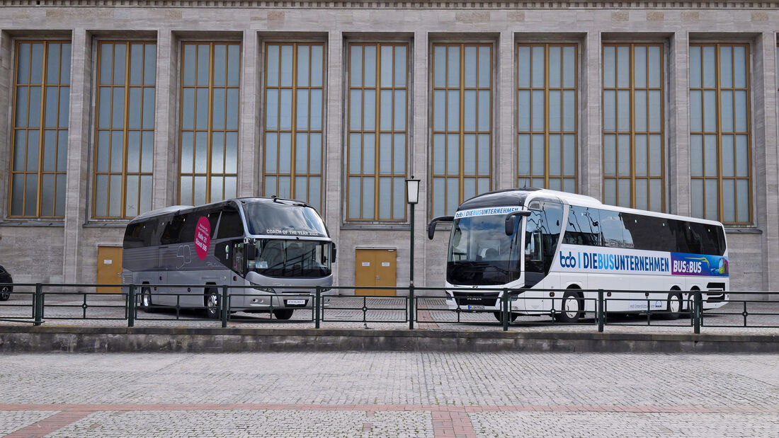 Bus-Neuheiten unter dem Funkturm