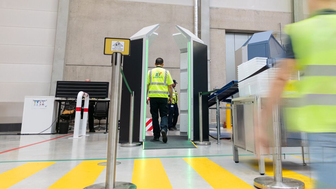 ID Logistics setzt auf Walk-Through-Scanner