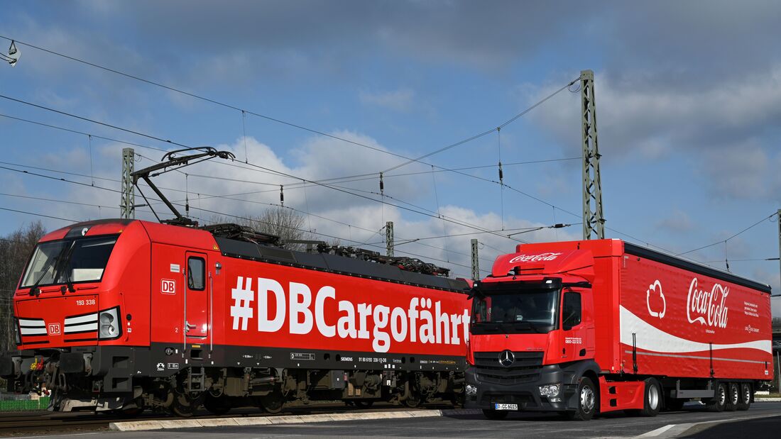 Coca-Cola fährt Zug