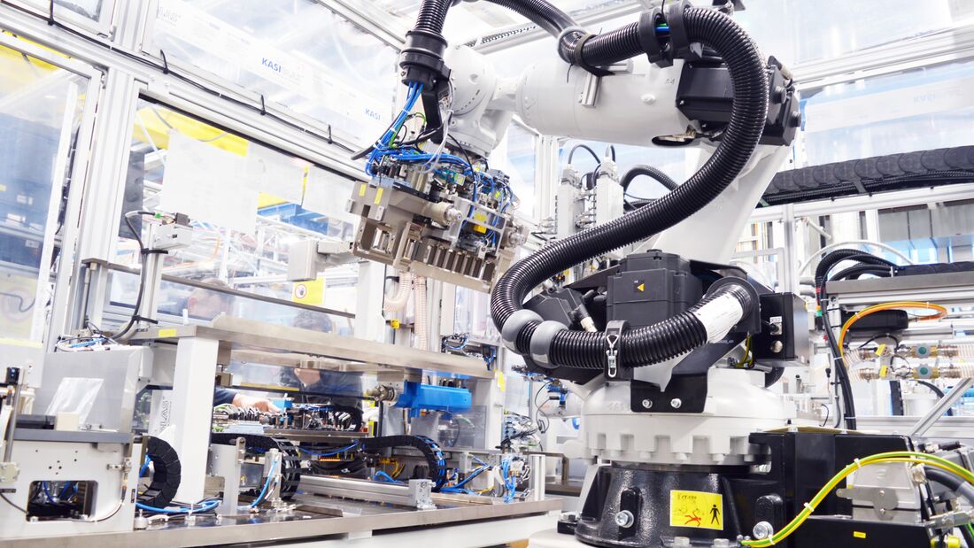 roboter_batterie_produktion