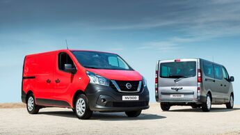roter Nissan