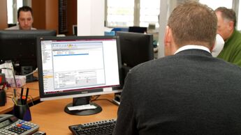 soloplan, carlo, schadensmanagement, büro, computer