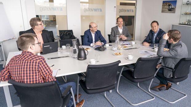 v. li.: Ralf Lanzinger, Dr. Michael Bargl, IDS, Alexander Bauz, Sim Cargo, Andreas Ditz, Spedition Ditz, Matthias Rathmann, Philipp Körner