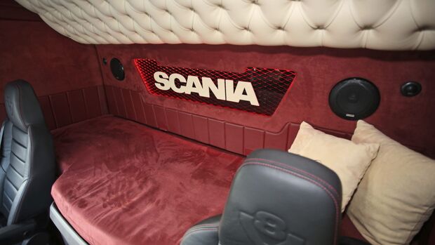 van Diujghuijzen, Supertruck FF 11/2018, Scania S.