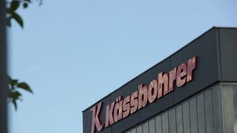 werkseröffnung, kässbohrer, achstetten, trailer
